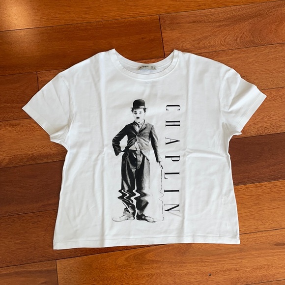 Bershka boxy T-shirt size m with Charlie Chaplin - Picture 1 of 3